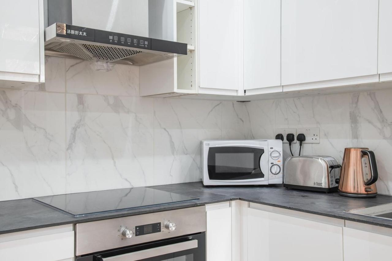 Comfortable Flat In Hammersmith Daire Londra Dış mekan fotoğraf